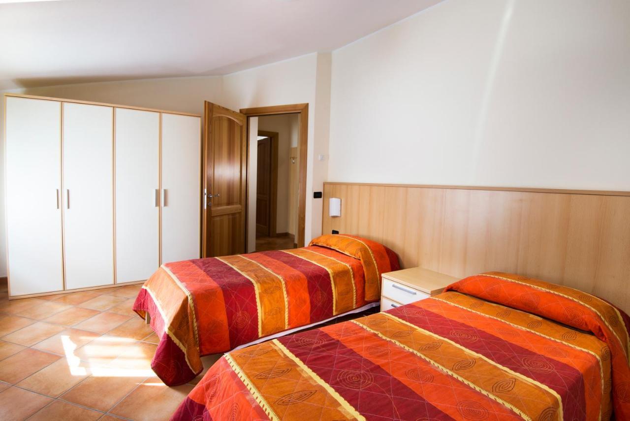 Residence Corte Camaldoli Garda  Exterior foto