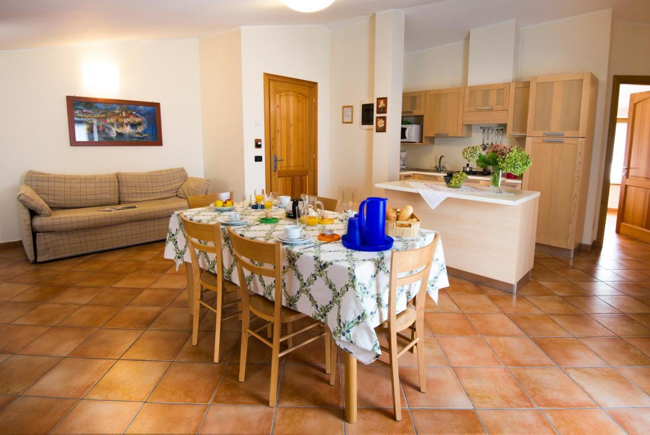 Residence Corte Camaldoli Garda  Exterior foto