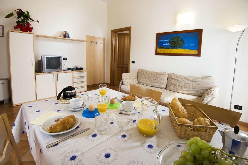 Residence Corte Camaldoli Garda  Exterior foto